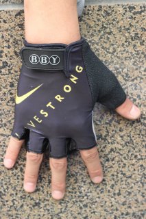 2011 Livestrong Cycling Gloves green