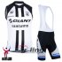 Giant Wind Vest Black And White 2015